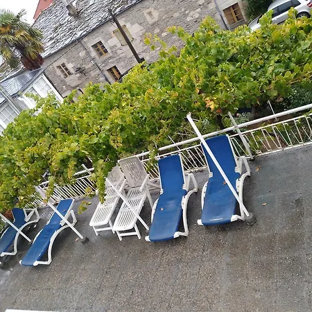 Hostal Pension-albergue Don Alvaro *