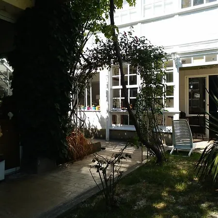 Pension-albergue Don Alvaro Ostello *