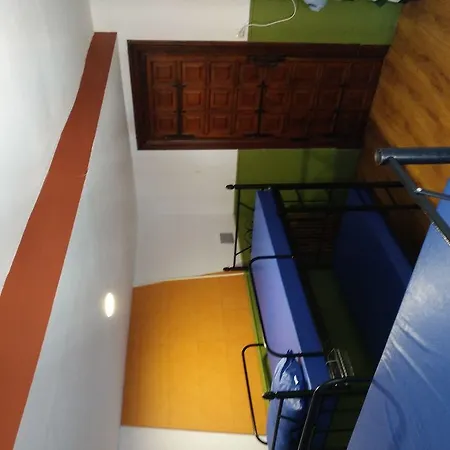 Hostel Pension-albergue Don Alvaro *