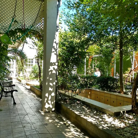 Pension-albergue Don Alvaro Hostel *