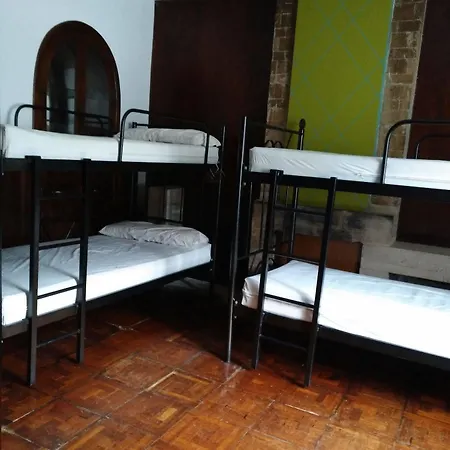 Pension-albergue Don Alvaro * Sarria